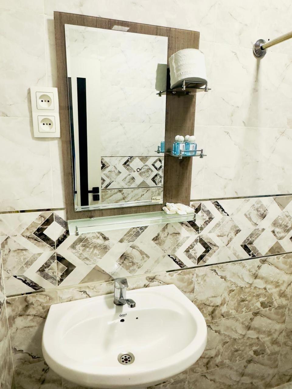 Greenway Hotel Taşkent Dış mekan fotoğraf